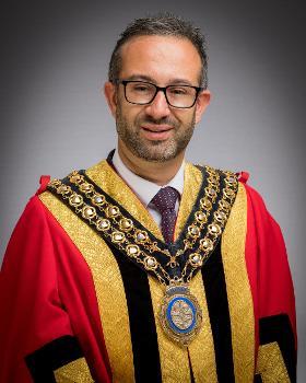 Decorative image showing Mayor of Basildon - Luke Mackenzie